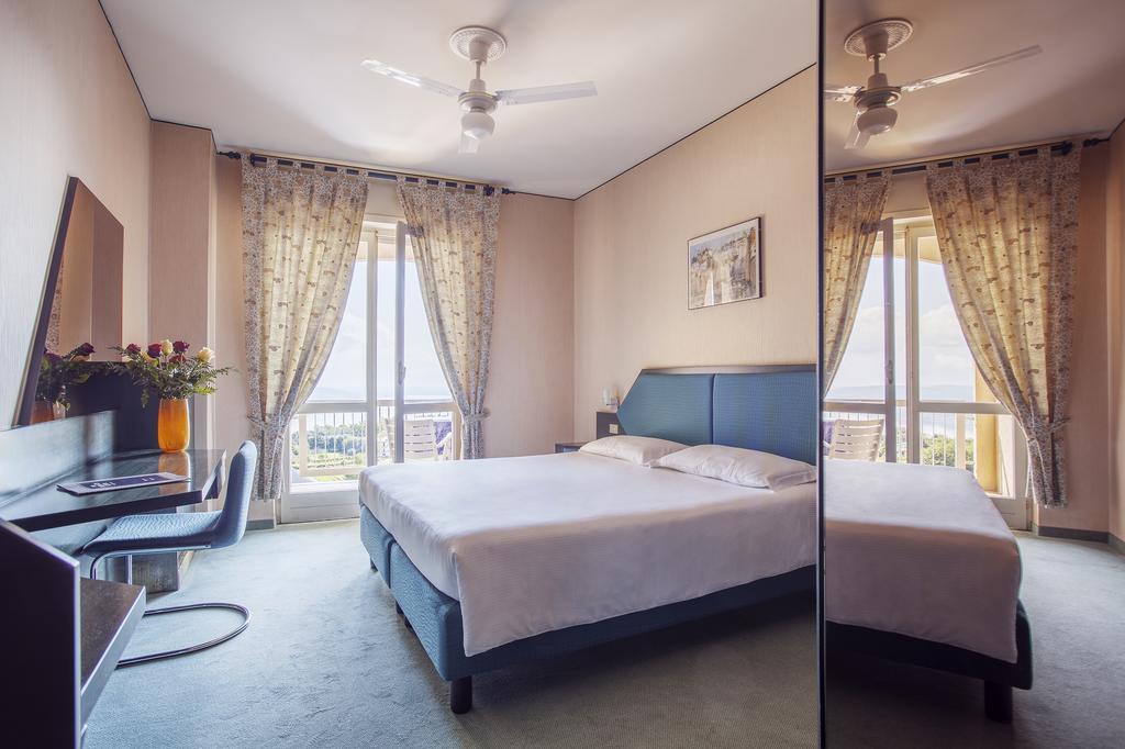 Tre Laghi Hotel Nebbiuno Стая снимка
