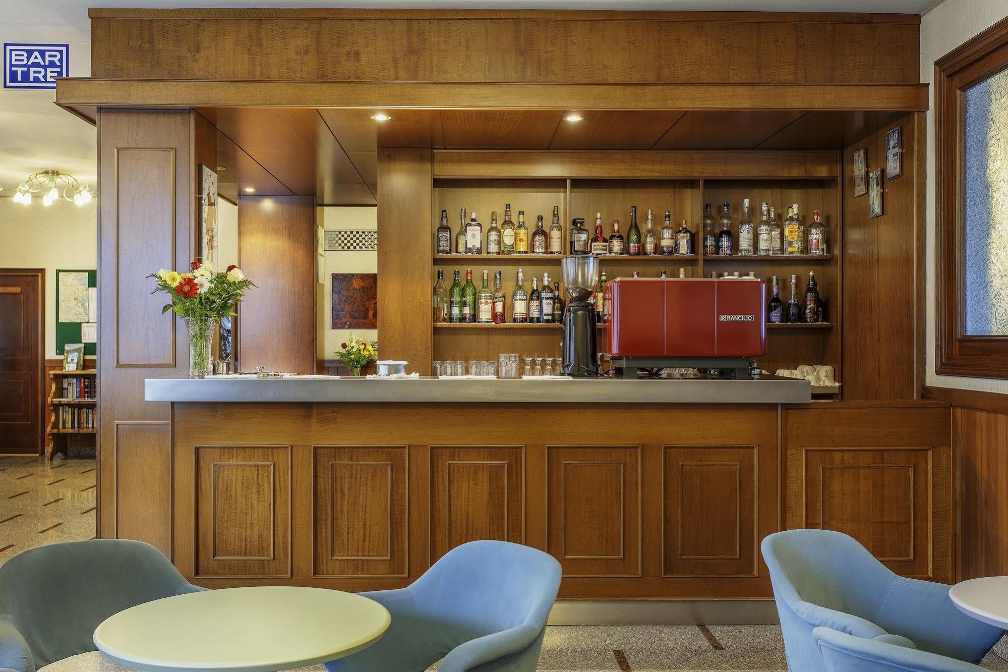 Tre Laghi Hotel Nebbiuno Екстериор снимка