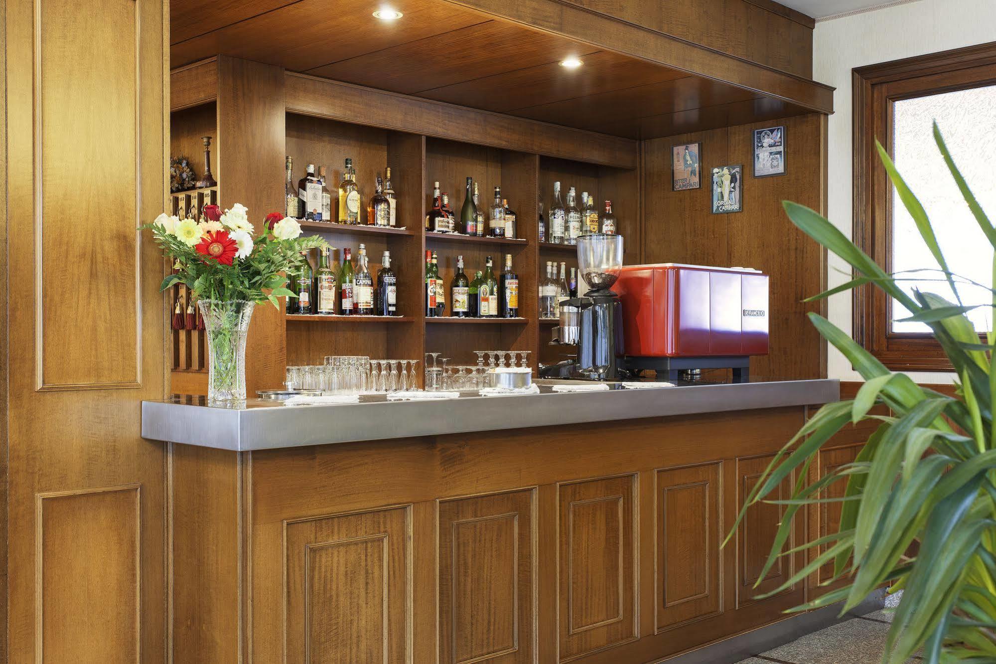 Tre Laghi Hotel Nebbiuno Екстериор снимка