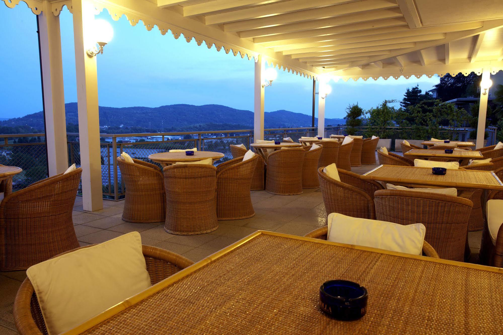 Tre Laghi Hotel Nebbiuno Екстериор снимка